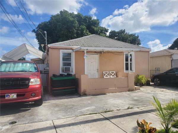 Ingleside Park, 4183 E 10th Ave, Hialeah, Florida 33013, image 1