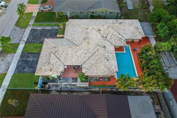 Susan Gardens, 324 E 34th St, Hialeah, Florida 33013, image 1