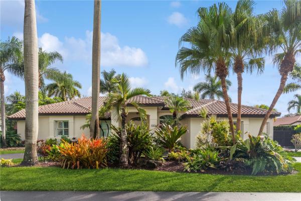 Poinciana Gardens, 7461 SW 121st Ct, Kendale Lakes, Florida 33183, image 1