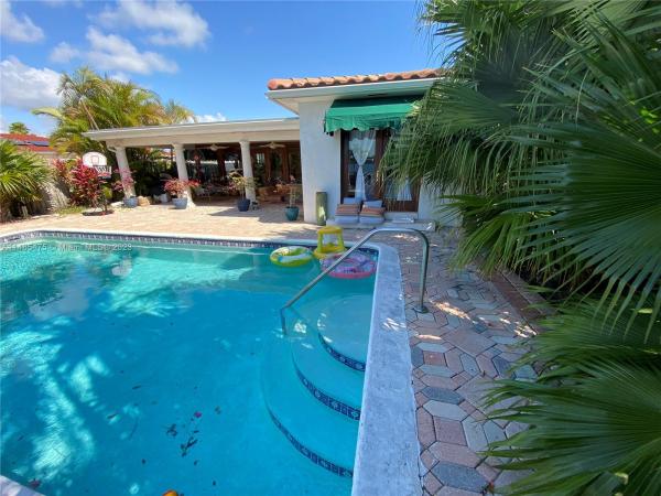 Biscayne Beach, 1520 Stillwater Dr #, Miami Beach, Florida 33141, image 3