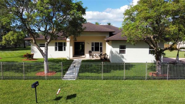 Inlikita, 17951 SW 175th St, Redland, Florida 33187, image 1