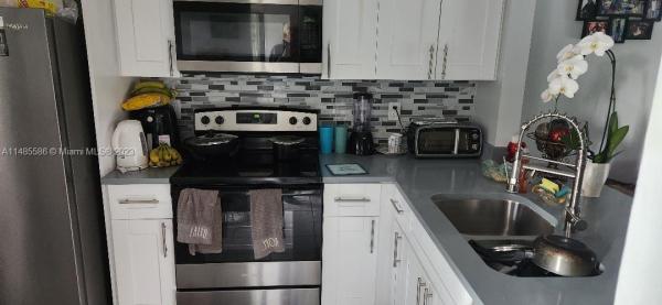 Pine Lake, 9218 NW 1st St #202, Pembroke Pines, Florida 33024, image 1