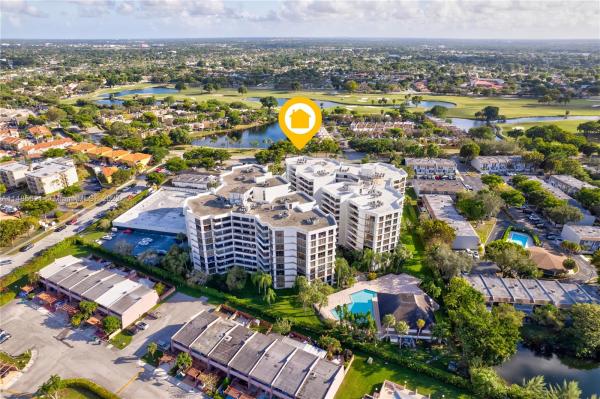 Towers Of Kendale Lakes, 13953 Kendale Lakes Cir #608B, Kendale Lakes, Florida 33183, image 1