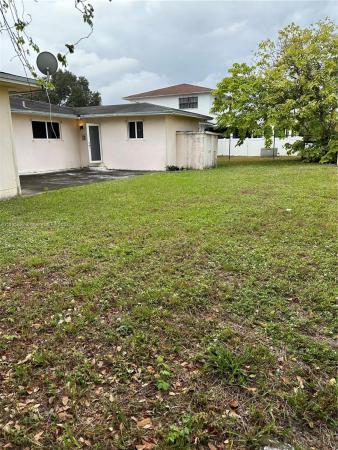 Liberty Gardens, 3441 NW 212th St, Miami Gardens, Florida 33056, image 2