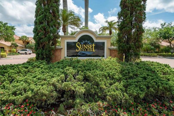 Spa At Sunset Isles, 10342 S Fox Trail Rd S #1401, Royal Palm Beach, Florida 33411, image 1