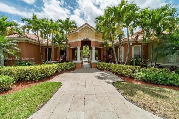 Spa At Sunset Isles, 10342 S Fox Trail Rd S #1401, Royal Palm Beach, Florida 33411, image 3