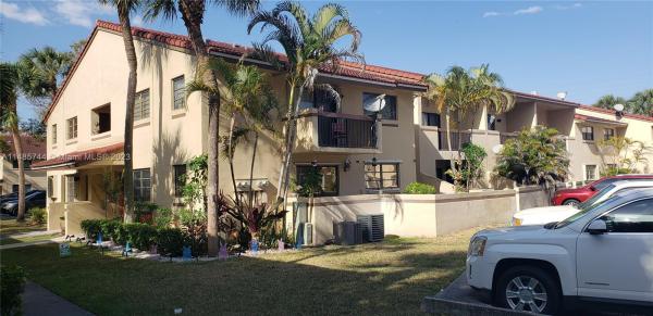 Kendall Lakes East Patio Homes, 6346 SW 136th Ct #202H, Kendale Lakes, Florida 33183, image 1
