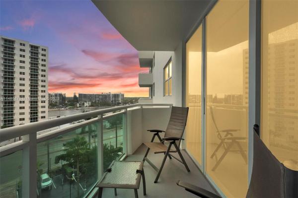 The Residences On Hollywood Beach, 3001 S Ocean Dr #739, Hollywood, Florida 33019, image 2