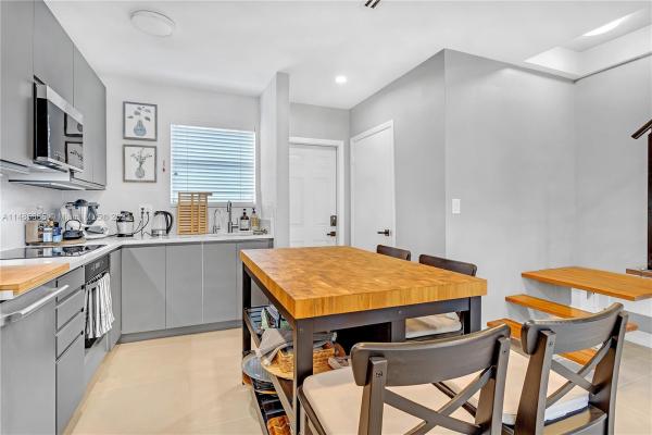 Le Phare Key Biscayne, 798 Crandon Blvd #42-C, Key Biscayne, Florida 33149, image 3