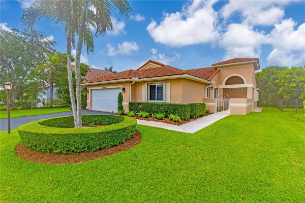 Chapel Oaks, 18856 NW 2nd St, Pembroke Pines, Florida 33029, image 1