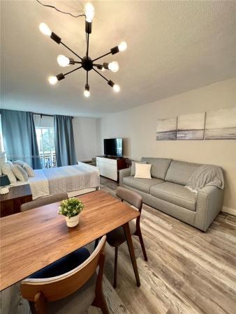 Coastal Towers, 400 Kings Point Dr #105, Sunny Isles Beach, Florida 33160, image 3