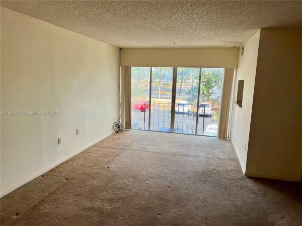 South Winds, 9301 SW 4th St #229F, Fountainebleau, Florida 33174, image 2