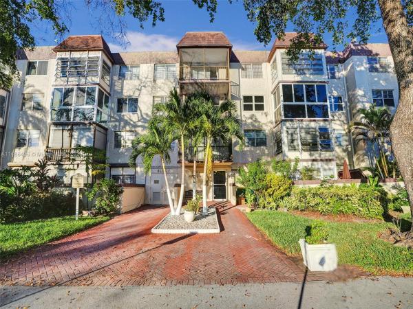 Omega, 1681 NW 70th Ave #216, Plantation, Florida 33313, image 2