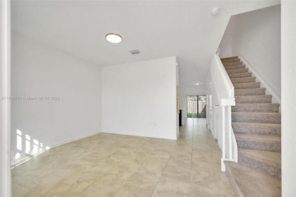 Isola, 11271 SW 249th St #., Princeton, Florida 33032, image 3