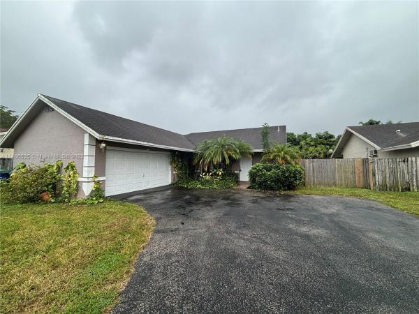 Gateland Estates, 10380 SW 49th Pl, Cooper City, Florida 33328, image 1