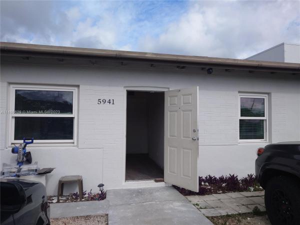 Siena, 5941 W Park Rd #5941, Hollywood, Florida 33021, image 1