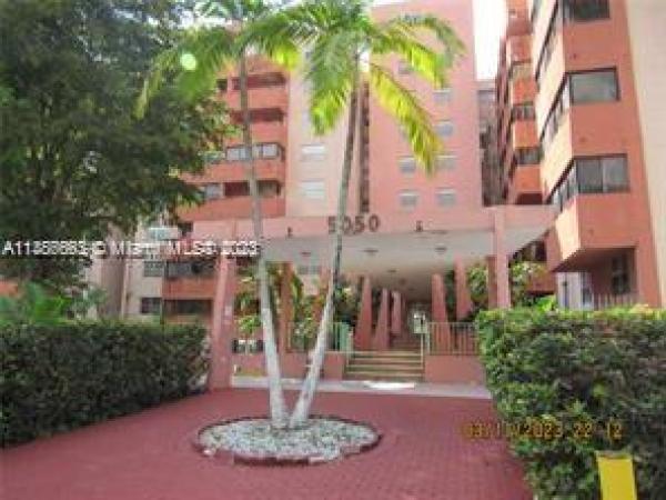 5050 Building, 5050 NW 7th St #406, Miami, Florida 33126, image 1