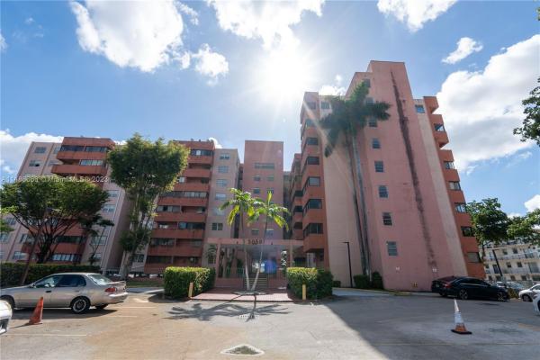 5050 Building, 5050 NW 7th St #406, Miami, Florida 33126, image 2