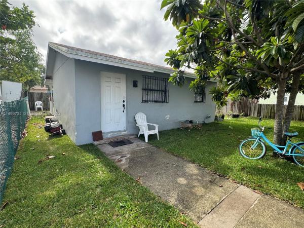 Homestead No HOA, 430 SW 6th St, Homestead, Florida 33030, image 1