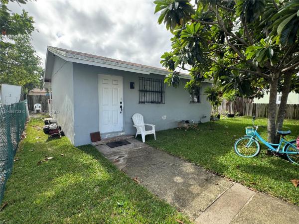 Homestead No HOA, 430 SW 6th St, Homestead, Florida 33030, image 3