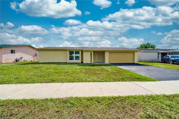 Twin Lakes, 11740 NW 30th Pl, Sunrise, Florida 33323, image 2