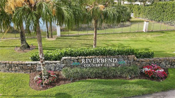Riverbend Country Club, 18350 SE Wood Haven Ln #H, Jupiter, Florida 33469, image 1