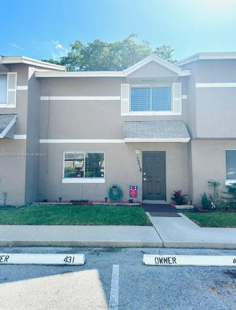 Hamptons Townhomes, 1431 Sussex Dr, North Lauderdale, Florida 33068, image 2