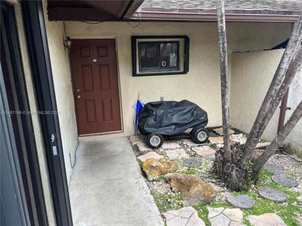 Monterrey Villas, 7011 SW 106th Pl, Sunset, Florida 33173, image 3