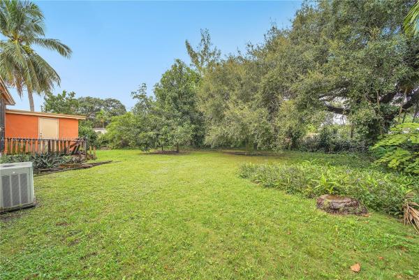 Fleeman Heights, 1153 NE 158th St, North Miami Beach, Florida 33162, image 2