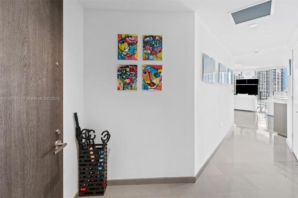 Reach Brickell City Centre, 68 SE 6th St #1512, Miami, Florida 33131, image 2