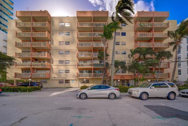 Miami, Florida 33137, image 1