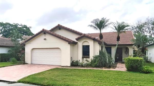 Patio Homes 1 At Country Isles, 2205 Charleston, Weston, Florida 33326, image 1