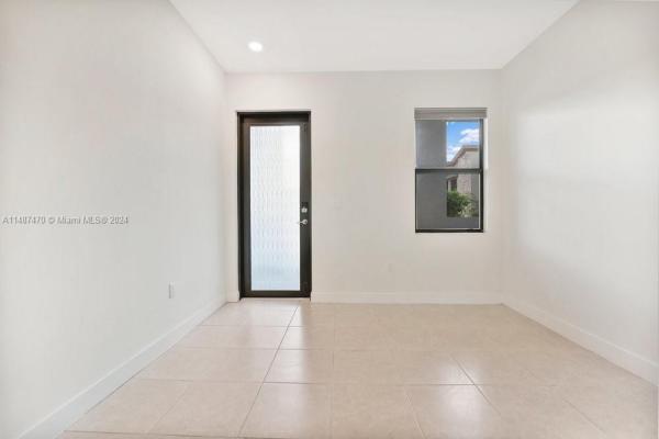 Apex At Park Central, 8175 NW 104th Ave #24, Doral, Florida 33178, image 2