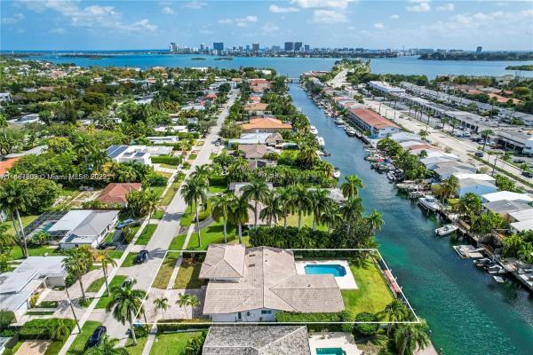 Keystone Point, 2090 NE 124th St, North Miami, Florida 33181, image 2
