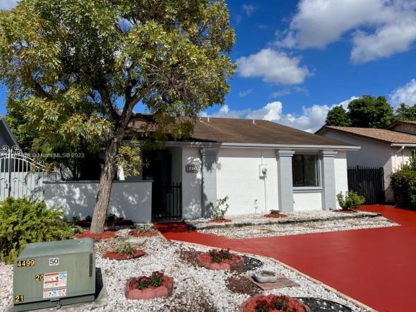 Lakes Of Acadia, 5419 NW 197th Ln, Miami Gardens, Florida 33055, image 1