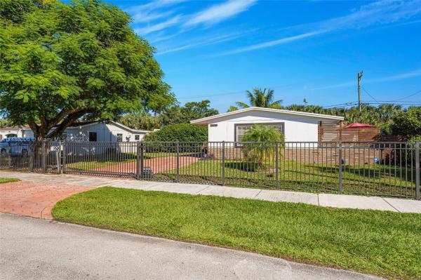 Lakewood Estates, 20615 NW 28th Ave, Miami Gardens, Florida 33056, image 1
