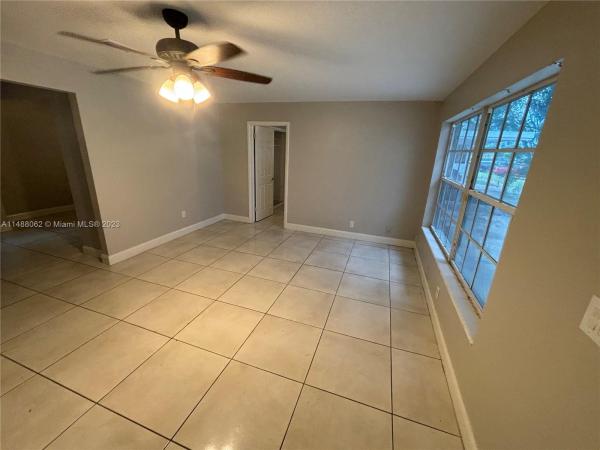 Dillman Heights, 871 Scott Dr, West Palm Beach, Florida 33415, image 3
