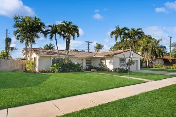 Catalina Heights, 9124 SW 65th St, Sunset, Florida 33173, image 3