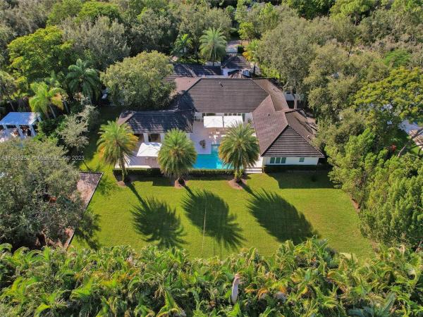 Pinecrest Residential, 9251 SW 68th Ave, Pinecrest, Florida 33156, image 1