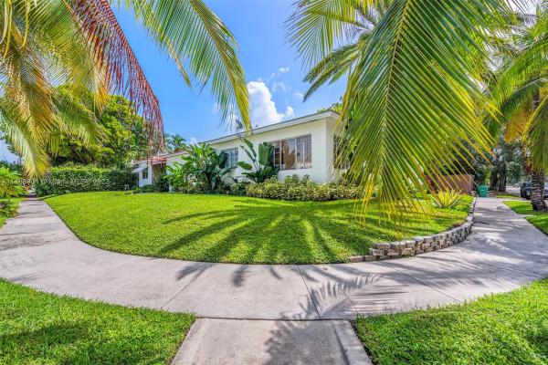 Aqua Marine, 7621 NE 7th Ave, Miami, Florida 33138, image 2