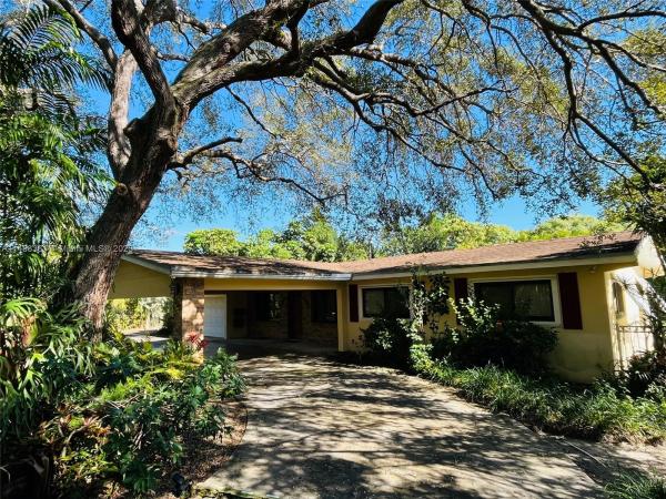 Caribbean Estates, 13401 SW 99th Pl, Kendall, Florida 33176, image 1