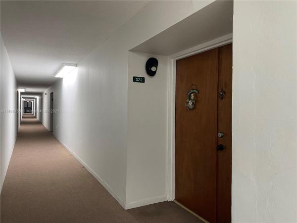 International Park, 11790 SW 18 St #3223, Tamiami, Florida 33175, image 3