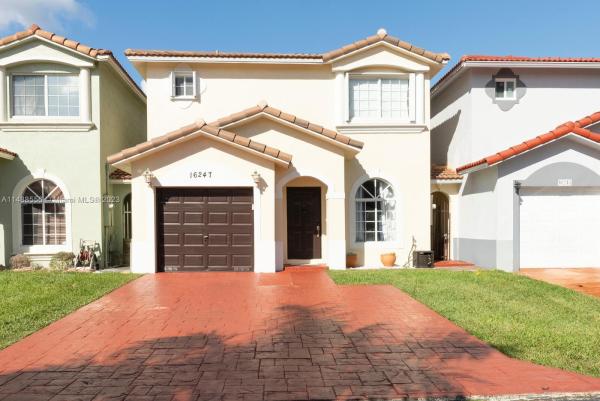 Monaco Estates At Kendall, 16247 SW 97th St, The Hammocks, Florida 33196, image 2