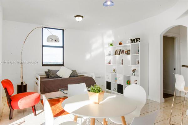 The Luxor Residences, 2301 SW 27th Ave #1006, Miami, Florida 33145, image 3