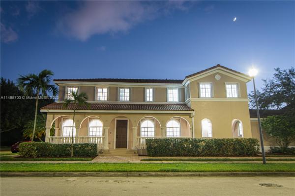 Mandarin Lakes, 27020 SW 140th Pl, Naranja, Florida 33032, image 2