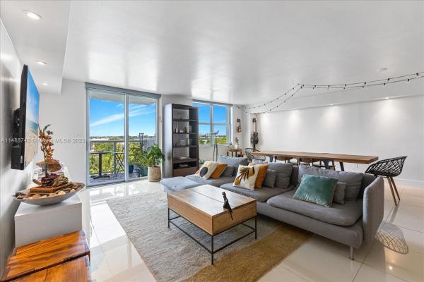 Ten Thousand Plaza, 10000 W Bay Harbor Dr #503, Bay Harbor Islands, Florida 33154, image 2