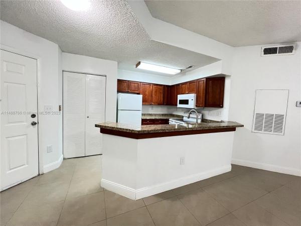 Marina Oaks, 2445 SW 18th Ter #916, Fort Lauderdale, Florida 33315, image 1