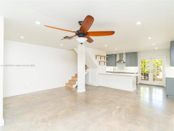 Sunset Park Town Houses, 8236 SW 103rd Ave, Kendall, Florida 33173, image 3