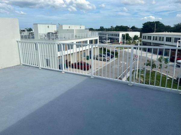 Paradise Gardens, 25948 SW 139th Path #25948, Kendall, Florida 33032, image 3