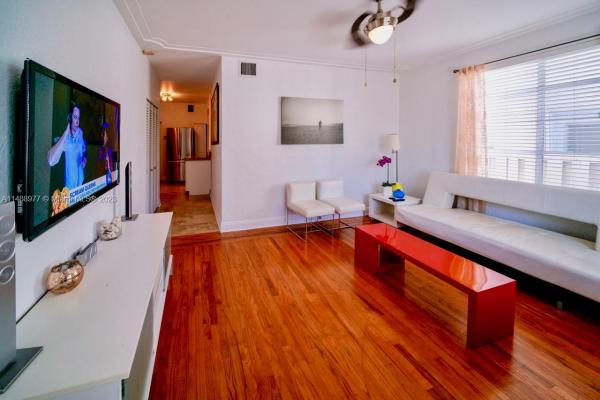 Villa Gatsby, 928 Euclid Ave #1, Miami Beach, Florida 33139, image 3
